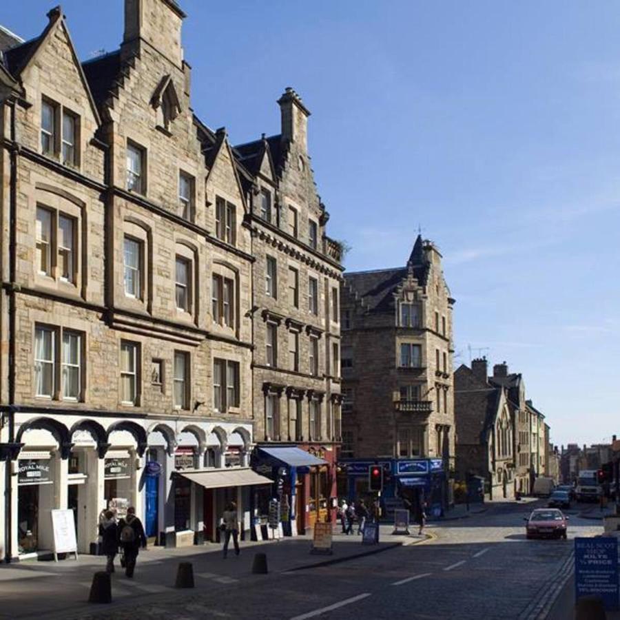 Joivy Lovely Flat On The Royal Mile Edinburgh Exterior photo